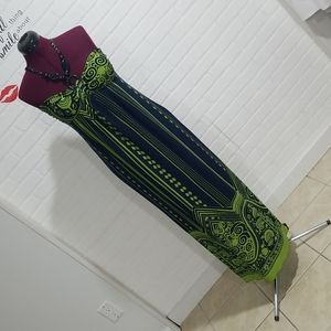 Made in Indonesia. Carole Little, Maxi dress. Vibrant navy blue and lyme colors